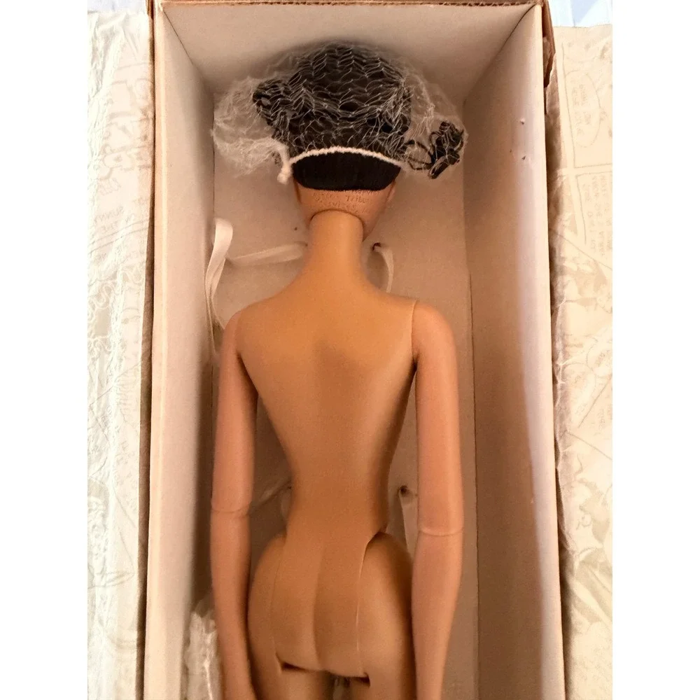 Dale Messick Brenda Starr Reporter Just My Type Doll Nude Stand Original Box